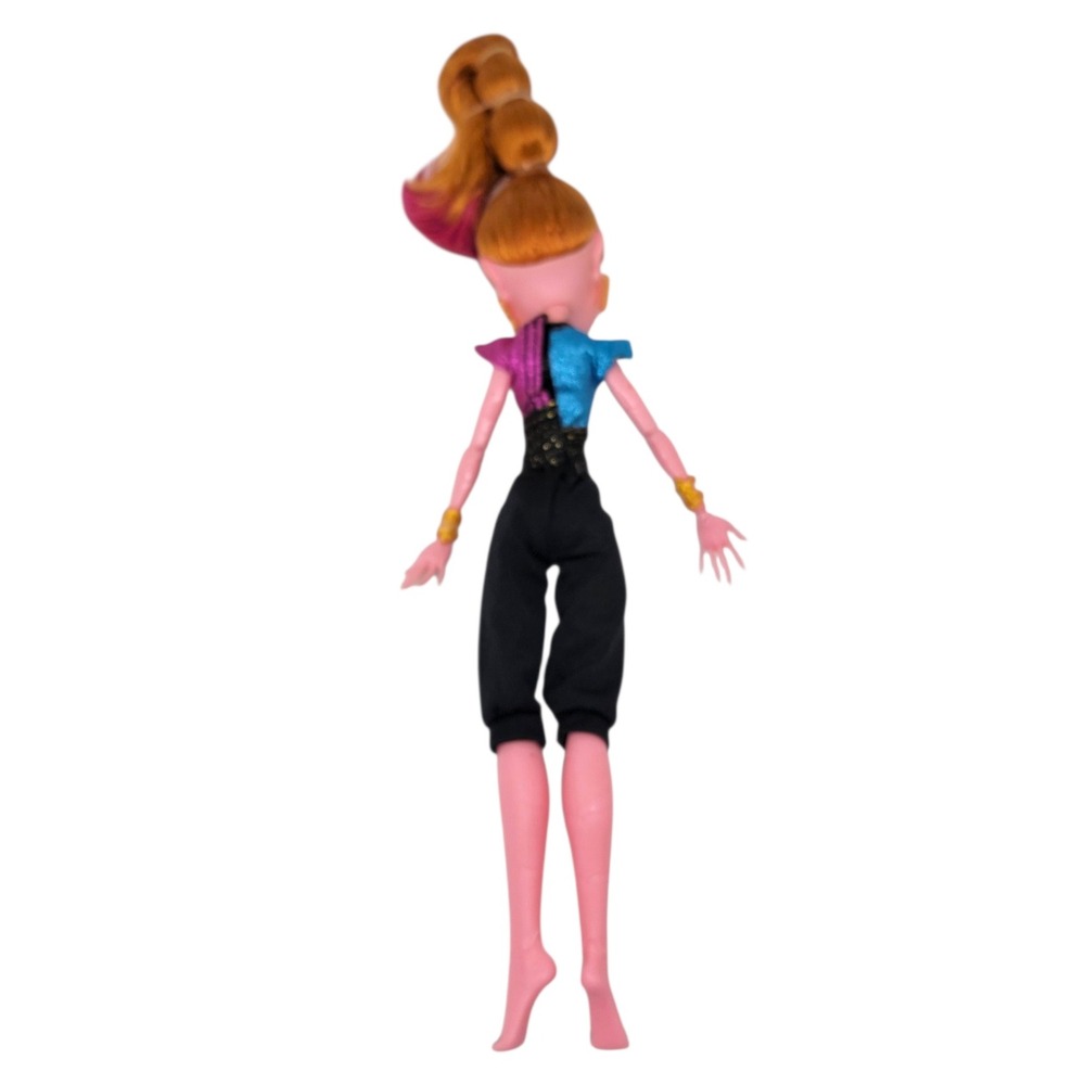 Monster High Gigi Grant 13 Wishes G1 Doll Genie Hair Ball No Shoes 2013 - Picture 6 of 8